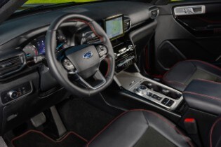 2022 Ford Explorer ST-Line
